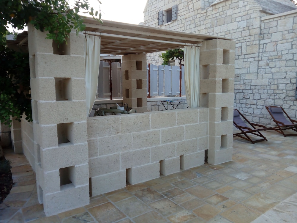 Photo 44