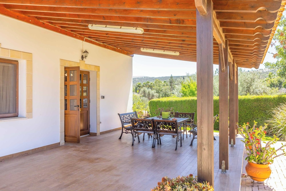 Villa Meadowlands