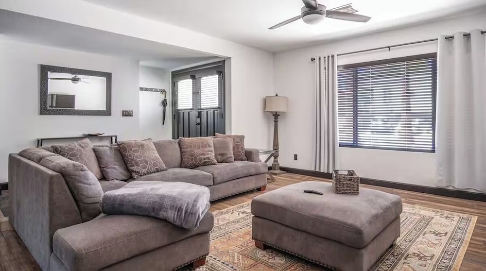 Spacious Mesa Oasis with Heated Pool