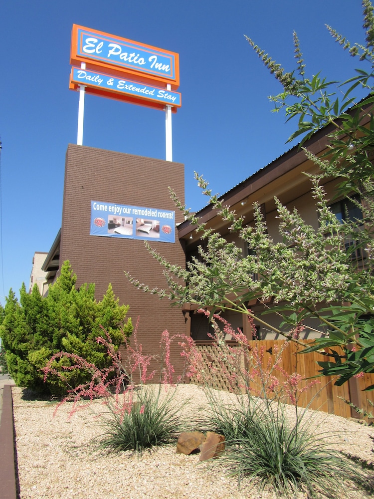 El Patio Inn