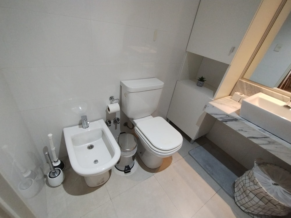 Astor Views - Modern 1BR Apartment in Nu ez