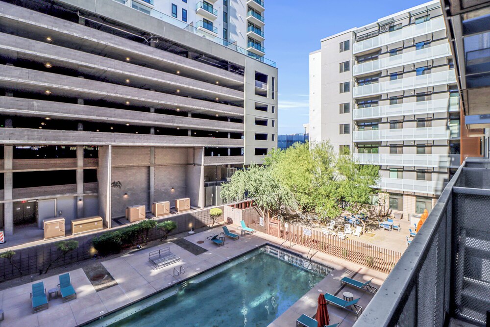 Phoenix Urban Luxury Escape