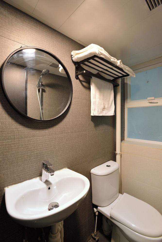 Atlas GuestHouse & Backpackers