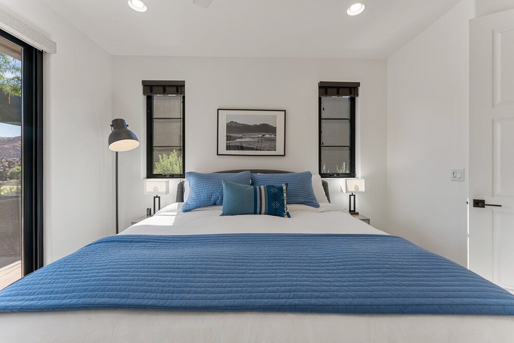 The Yucca Flower #11 3 Bedroom Home