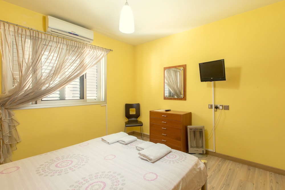 Yiolanda - 2BR - City Center view 3