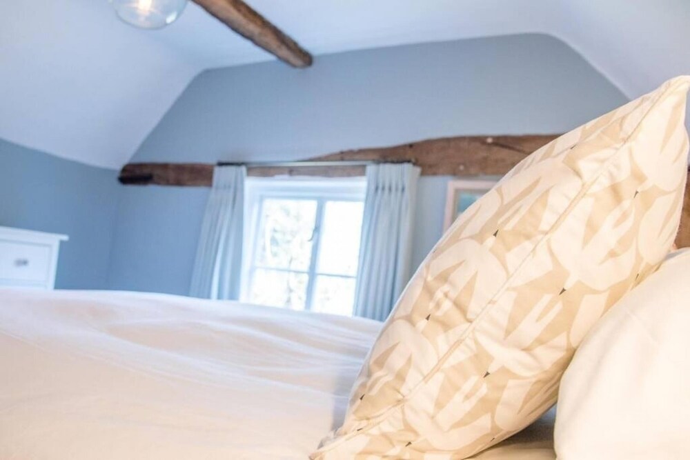 Sudbury Vacations - Rose Cottage Lavenham - Property Image 3
