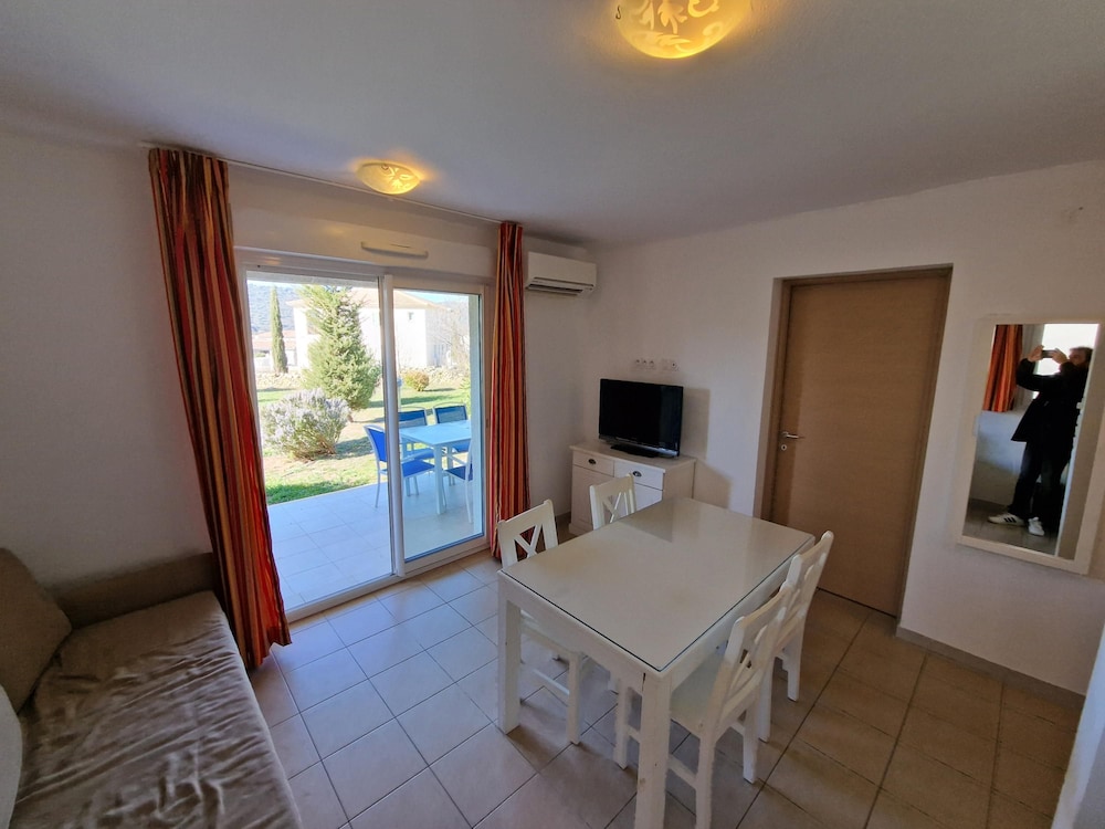 T3 R Sidence Piscine Casa d Orinaju H57
