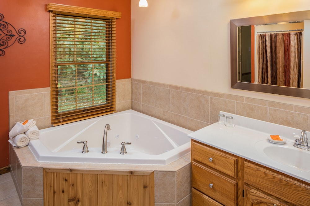 Galena Vacations - Lefevre Inn and Resort - Property Image 3