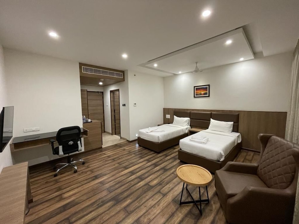Orion Tree Hotel Sullurupeta