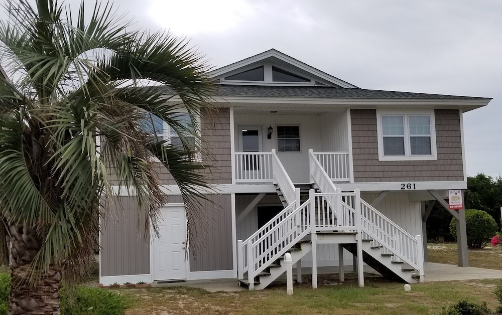 Seaside - 4 Br Home