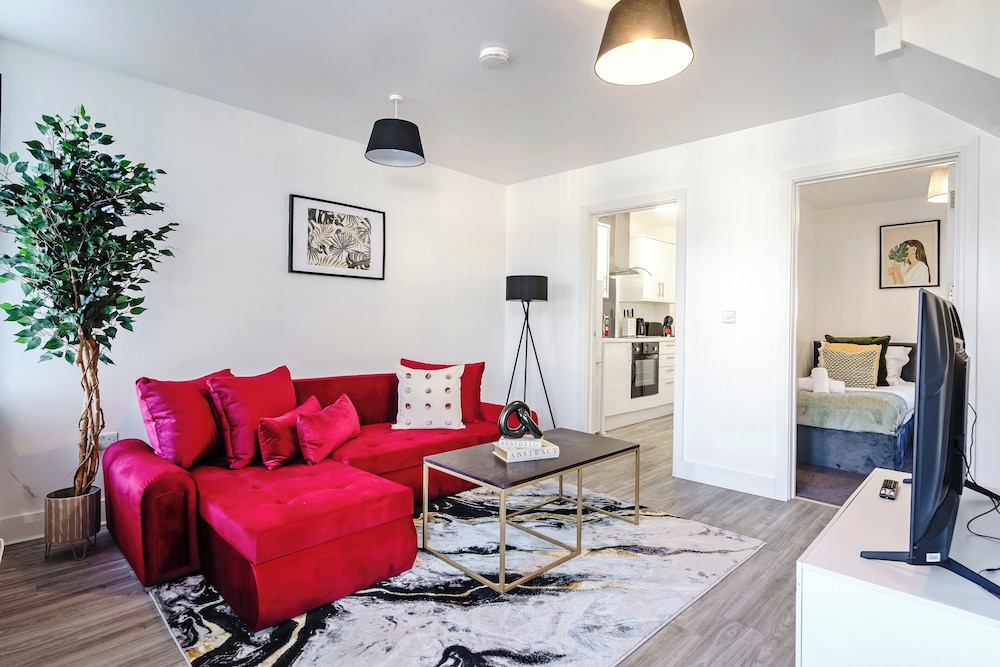 Whitchurch Road Retreat in Cardiff