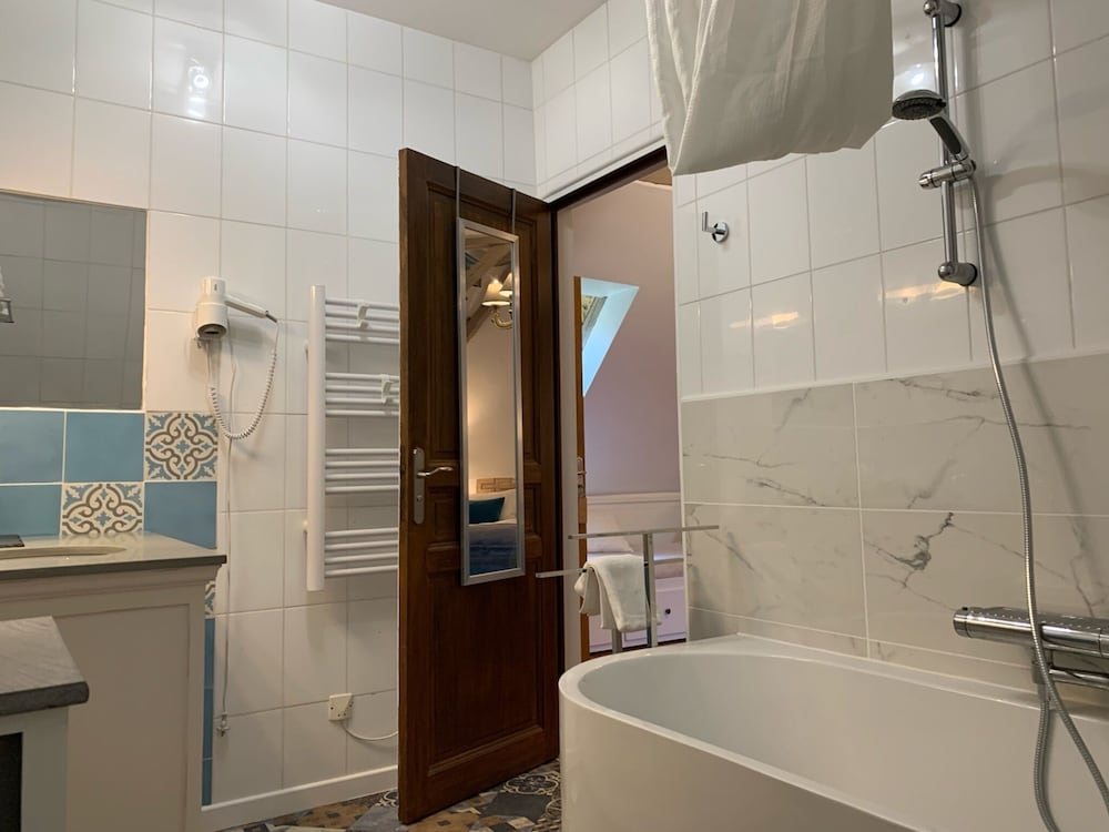 Le Noyer Residence - Property Image 26