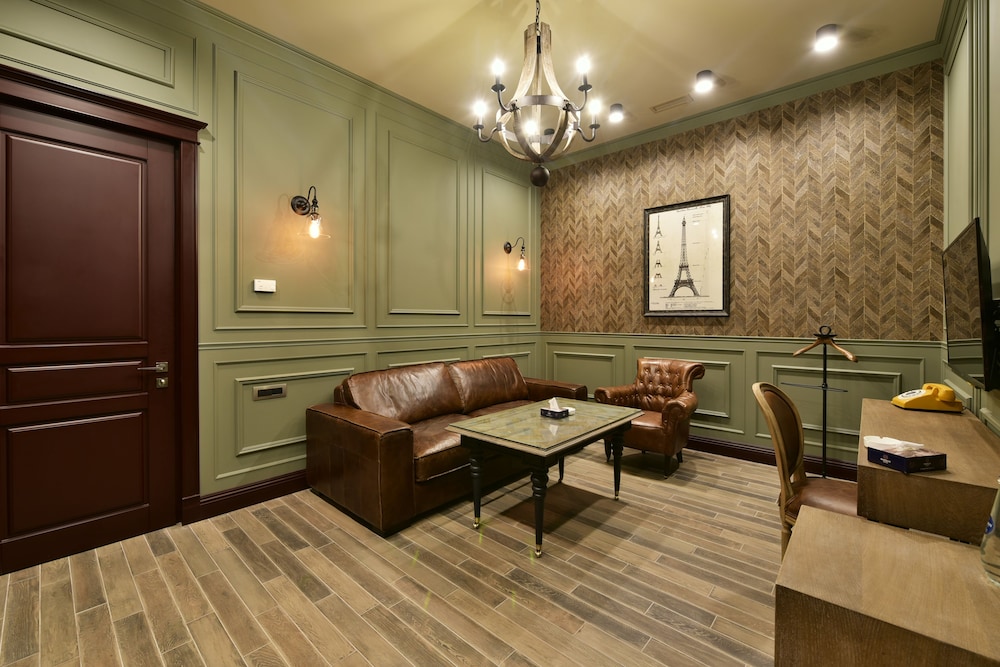 Bastille Hotel Yerevan