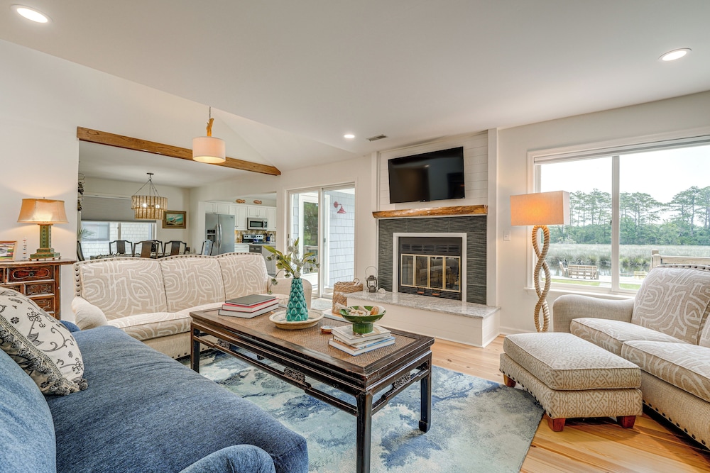 Private Beach Access & Hot Tub: Kitty Hawk Haven