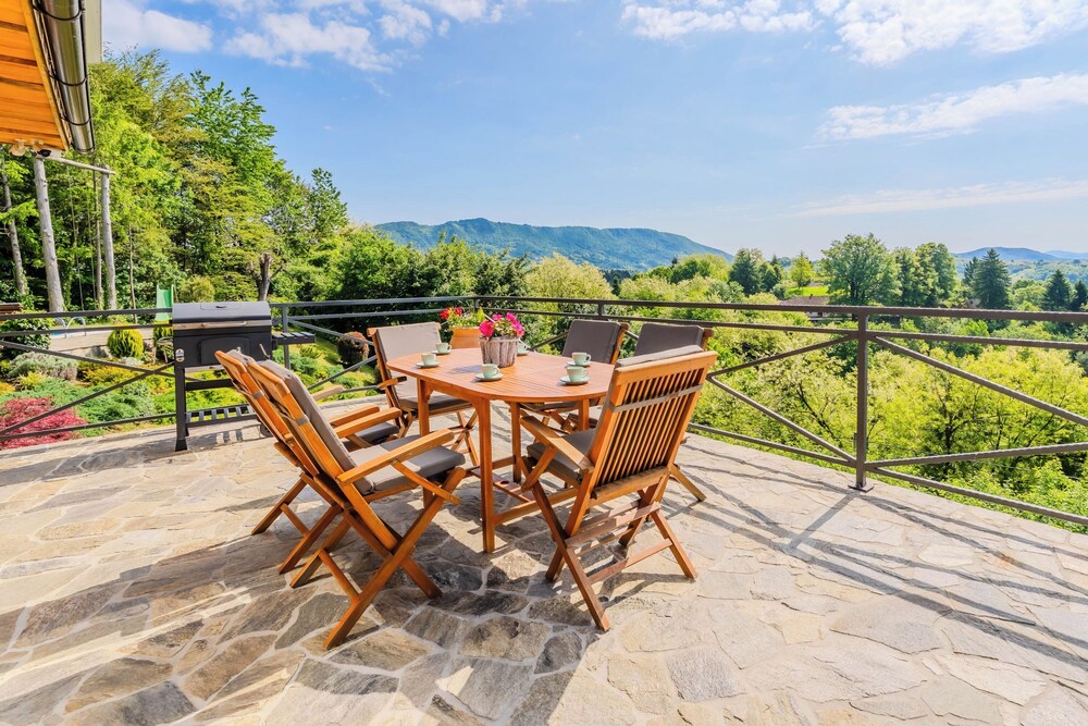 Castle View Haven With Wellness And Pool