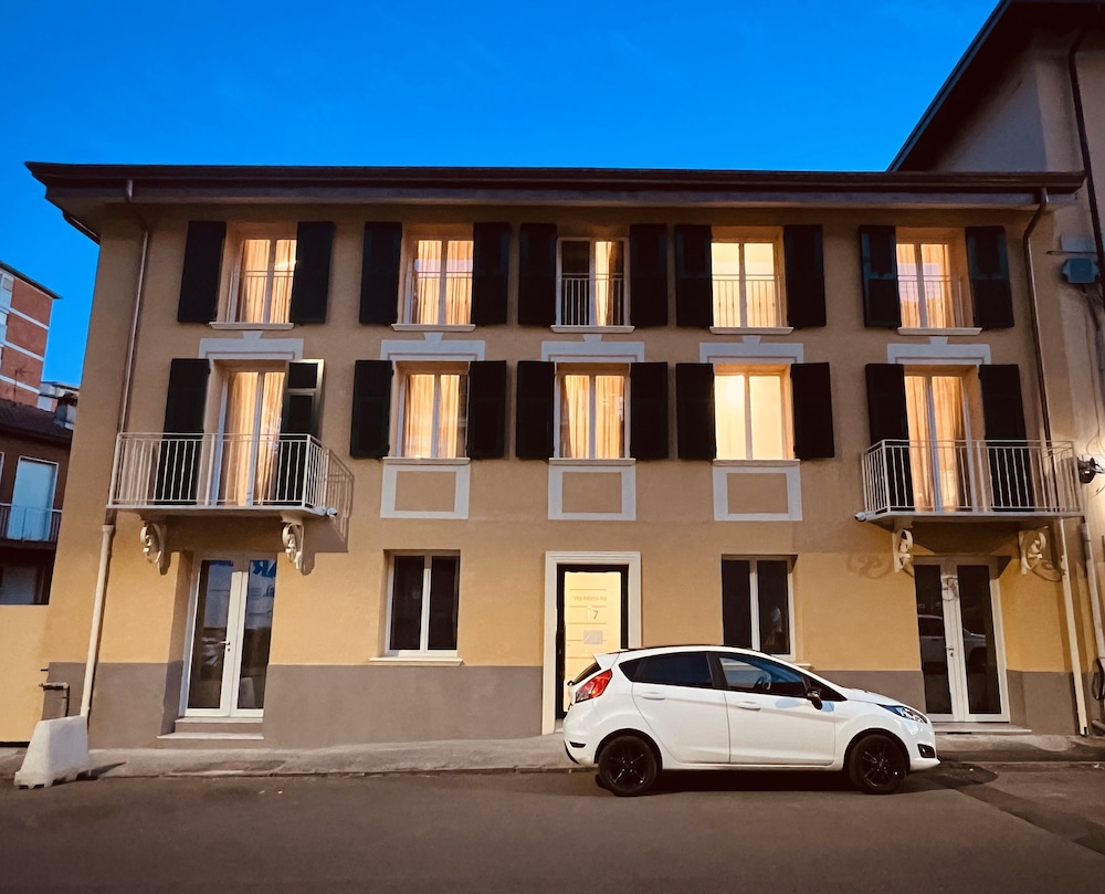 5 Terre hub suite