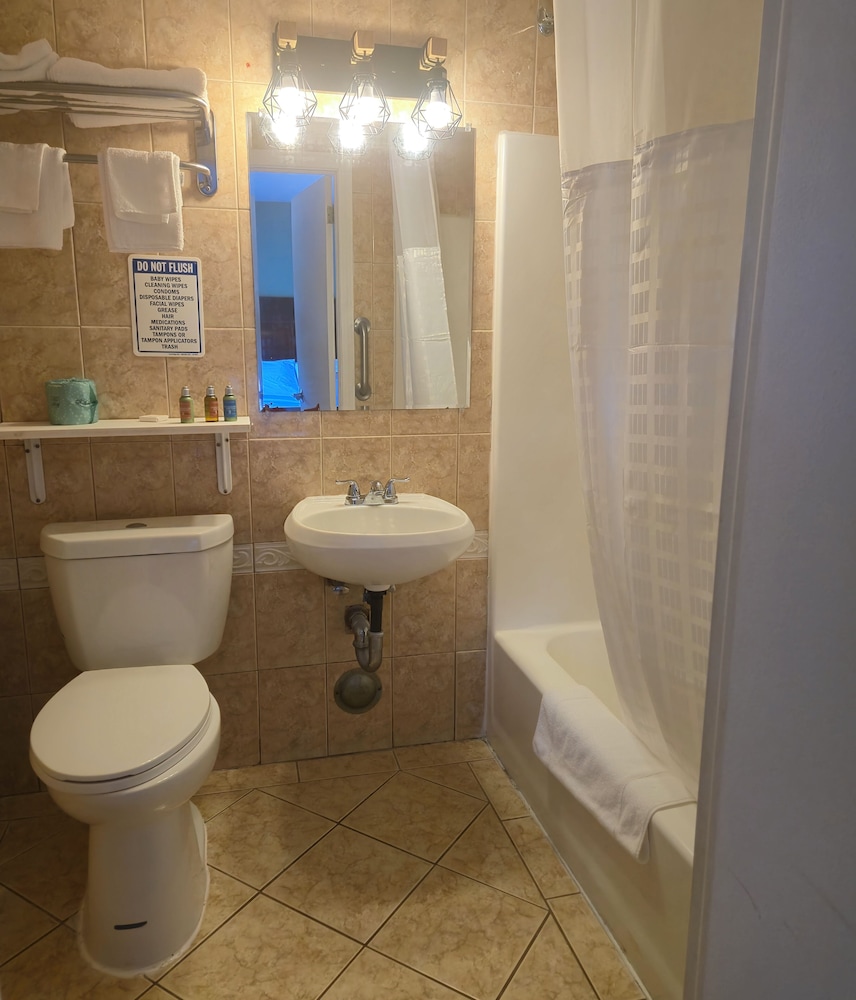 Nashoba Valley Inn & Suites