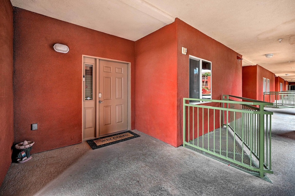 Step-free Bullhead City Condo w/ Balcony! view 4