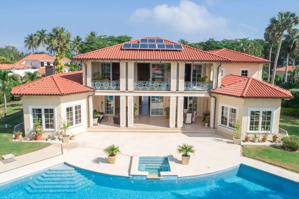 Hideaway Beach Properties by Caribe Stays