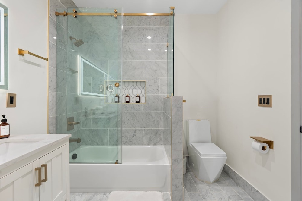 NEW The Casa Privada Experience