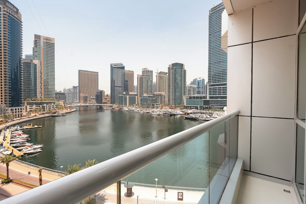 KeyRock Living - Marina Studio Sea View