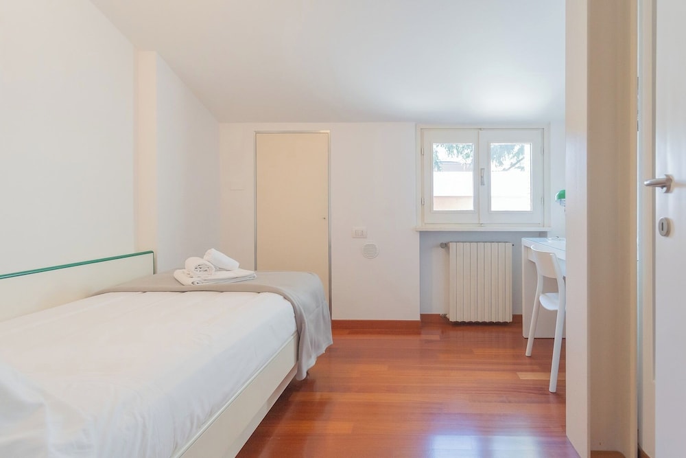 La Mansarda by Rent all Como