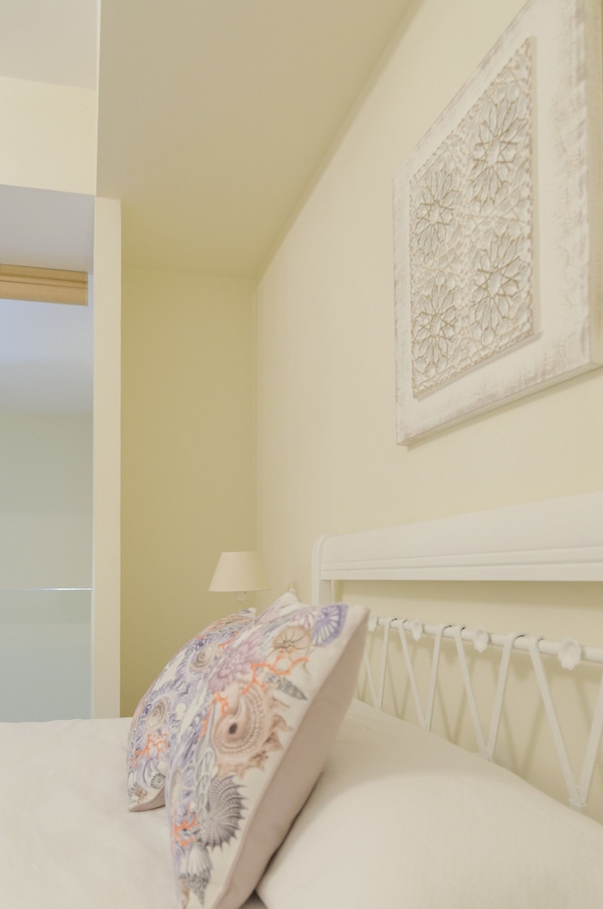 Espectacular Duplex Altos de Santa Ana view 2