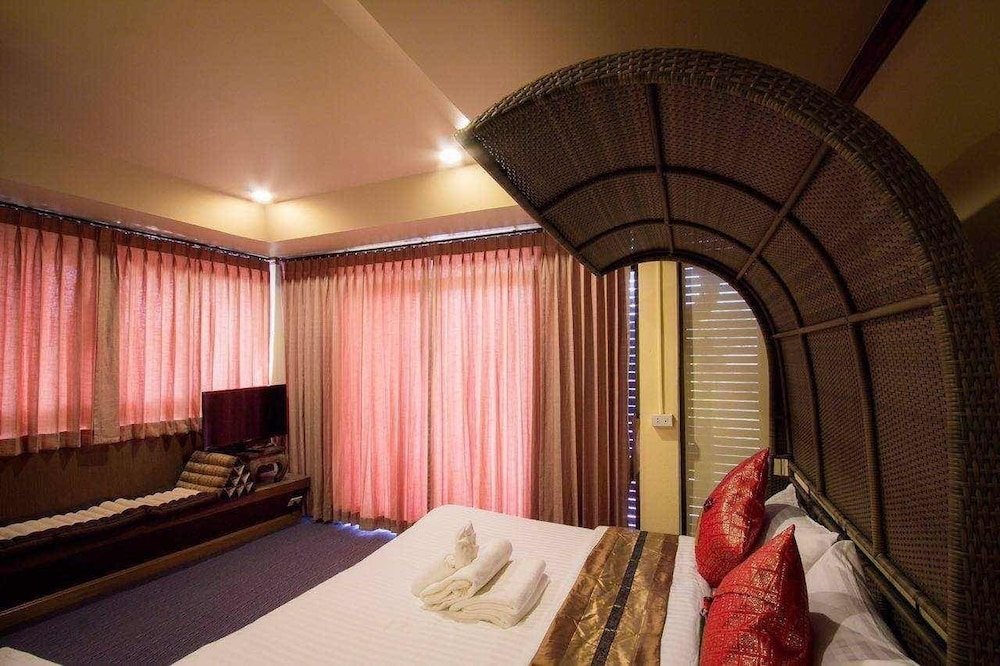 LPC Holiday Villa