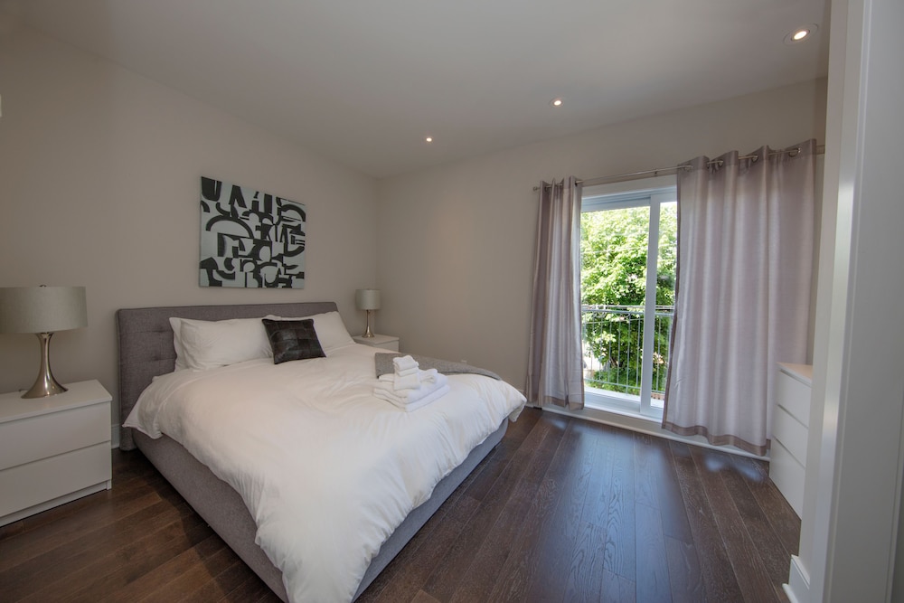 Parc Avenue Lofts