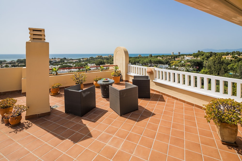 La Reserva de Marbella Penthouse view 2
