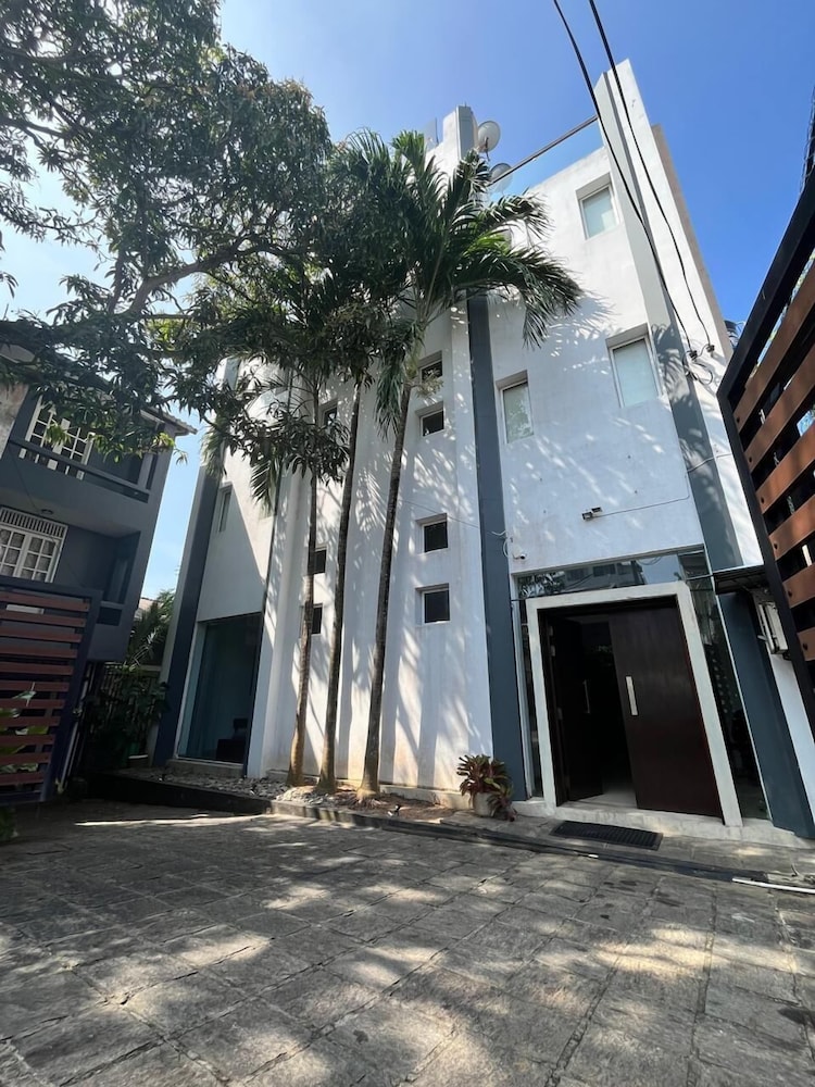 Lavinia Villa