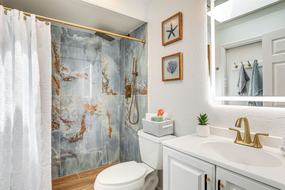 1 Mi to Beach: Family-friendly Home in Bradenton!