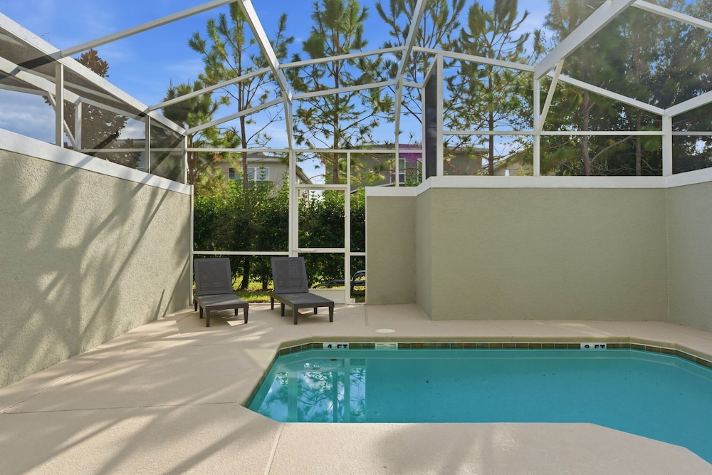 Stylish Disney Getaway With Themed Rooms