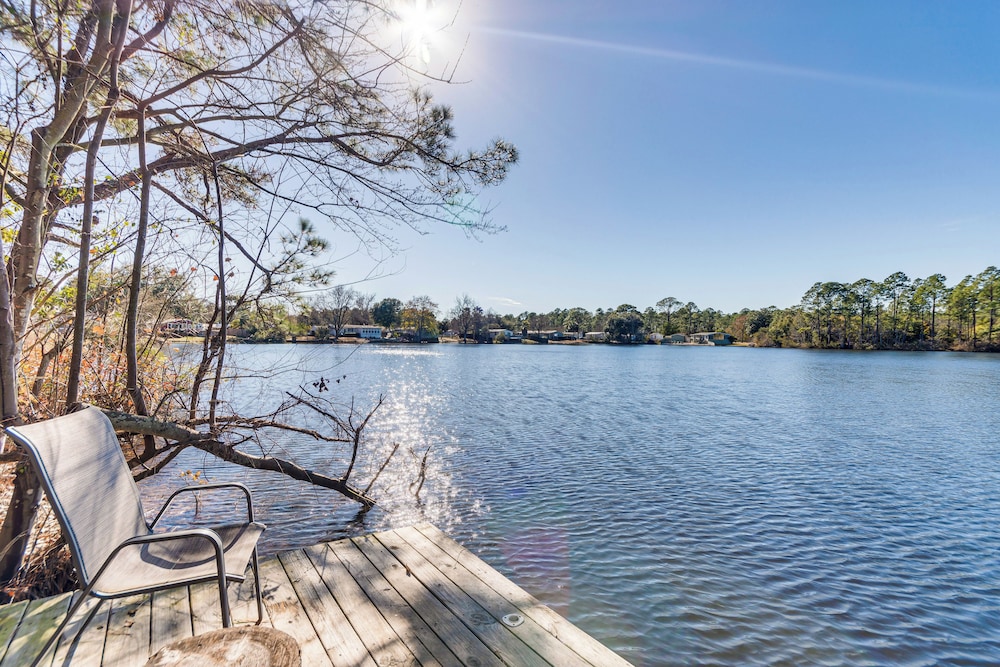 Fishing Dock: Waterfront Pensacola Retreat
