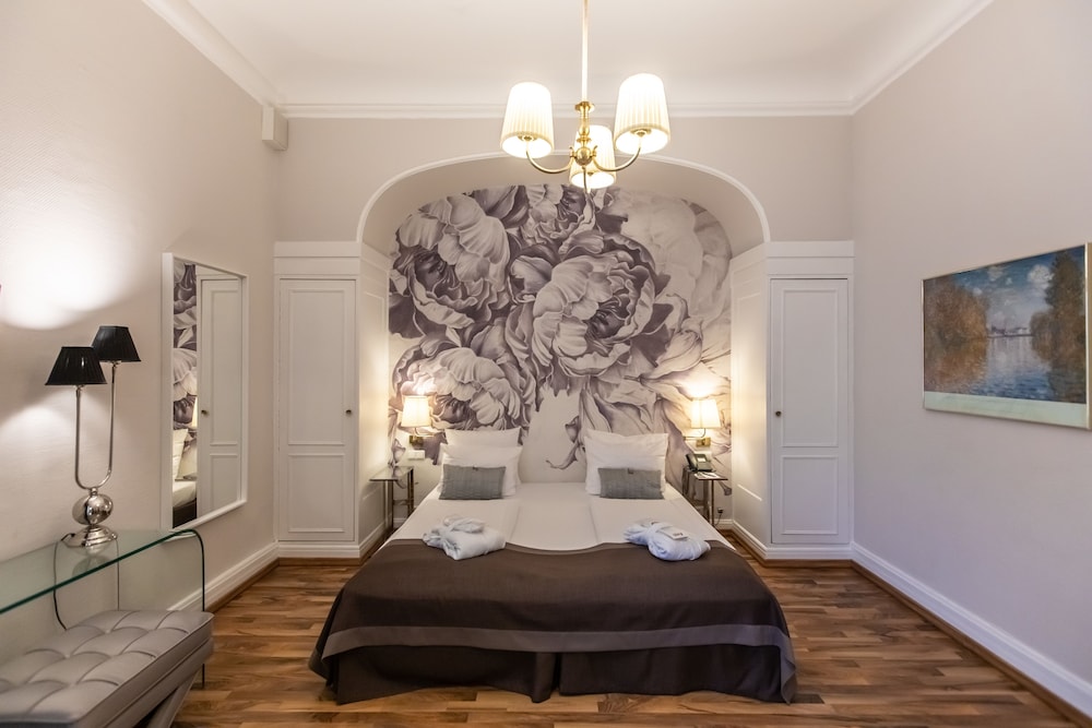 Frankfurt Vacations - Hotel Monopol - Property Image 39