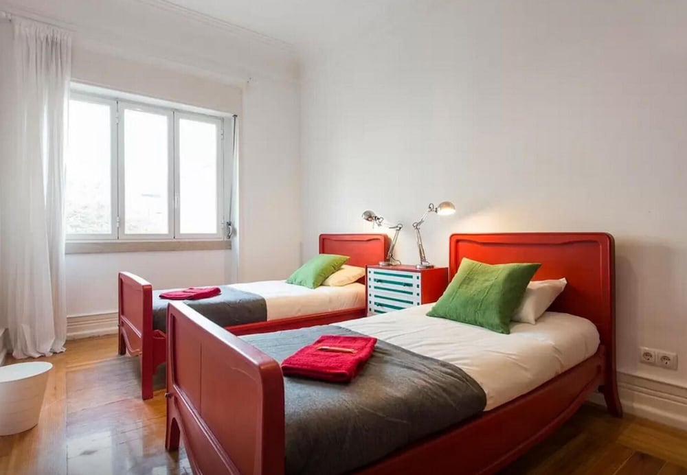 Strawberry Fields - 6 Bedroom at Avenida view 2