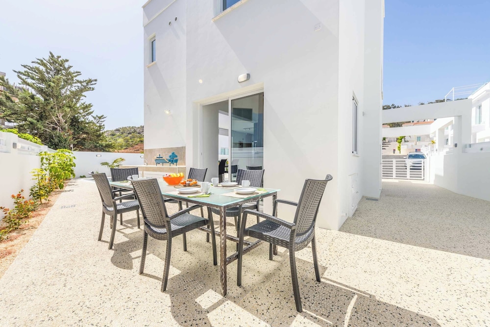 Green Bay Villa 14