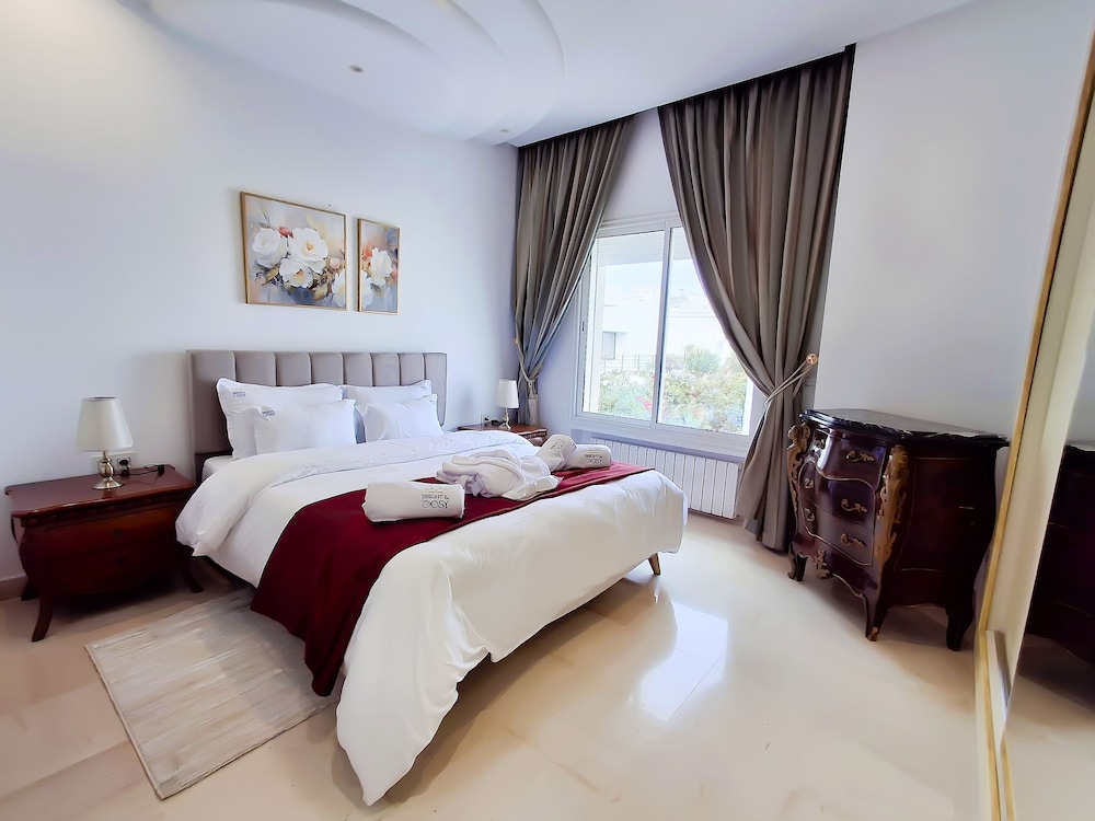 L'Orchidée - Luxury Suites