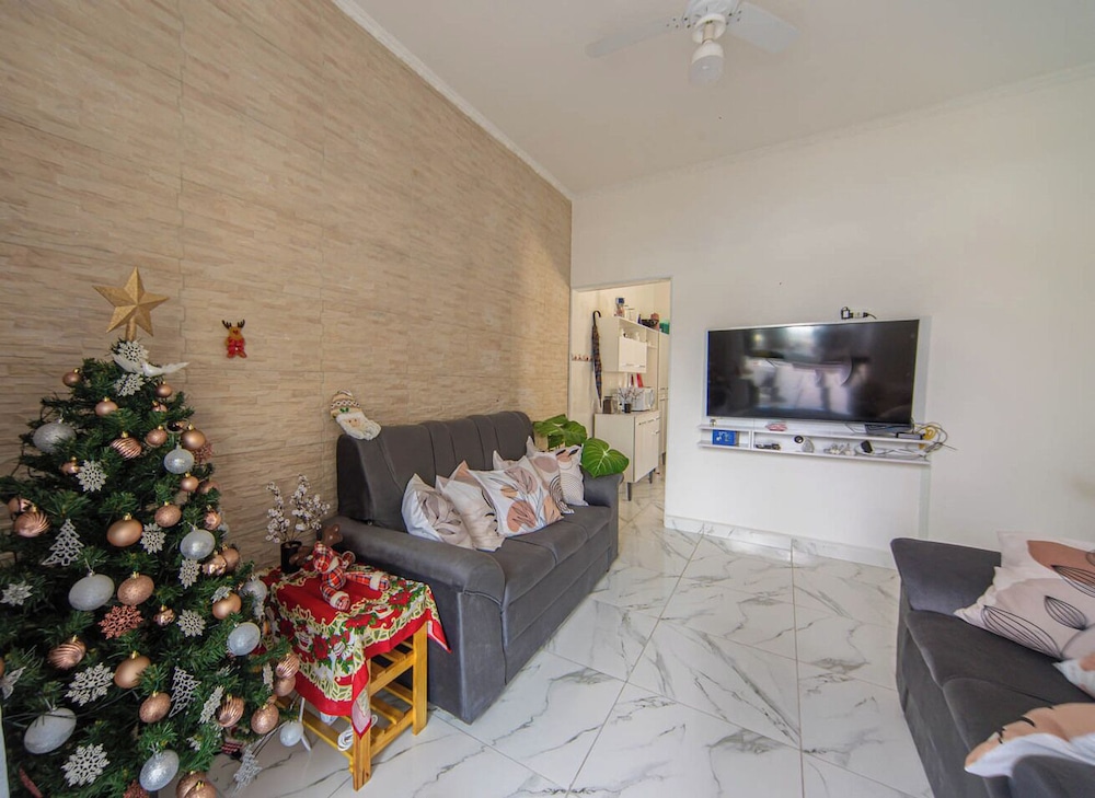 Casa Pet Friendly com Wi-fi e Garagem no Ocian