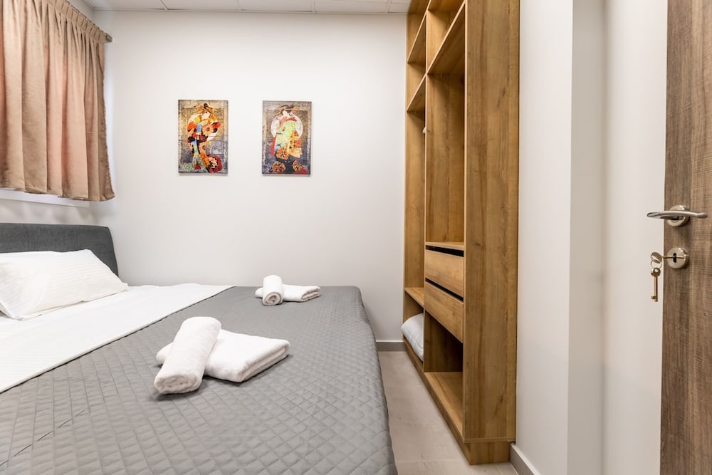 Euphoria Apartment in Nea Ionia