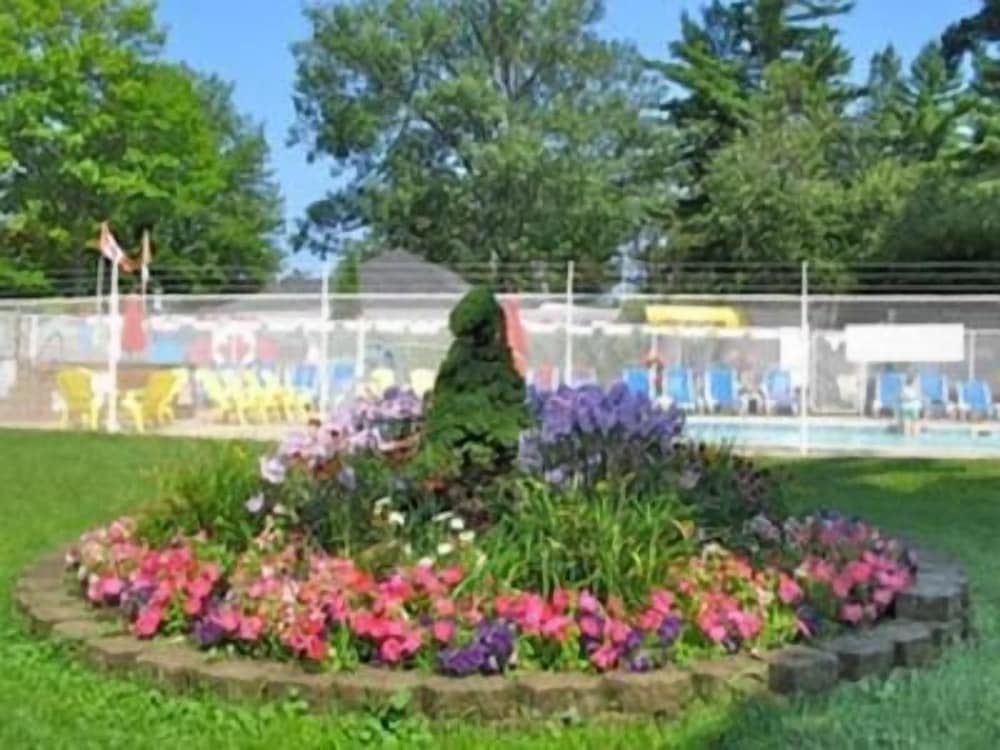 Wasaga Beach Inn And Cottages