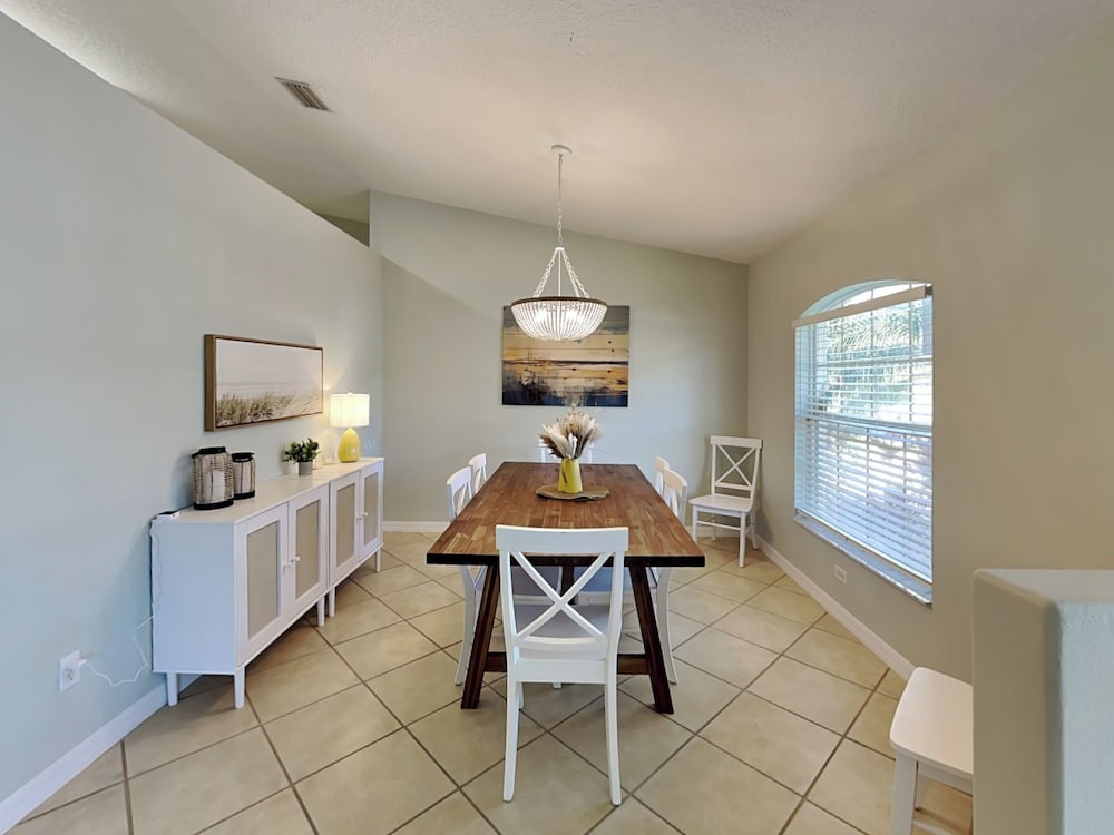 Endless Summer by Distinctive Beach Rentals