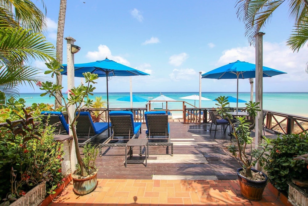 Bora Bora 4 Bedroom Home