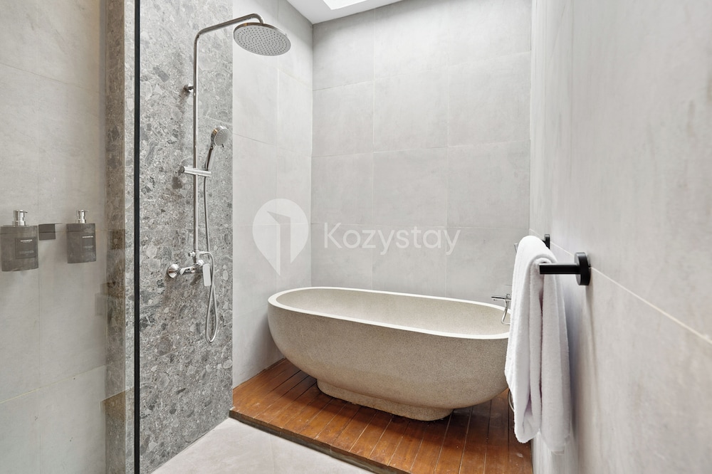 Kastara Villa by Kozystay - Canggu