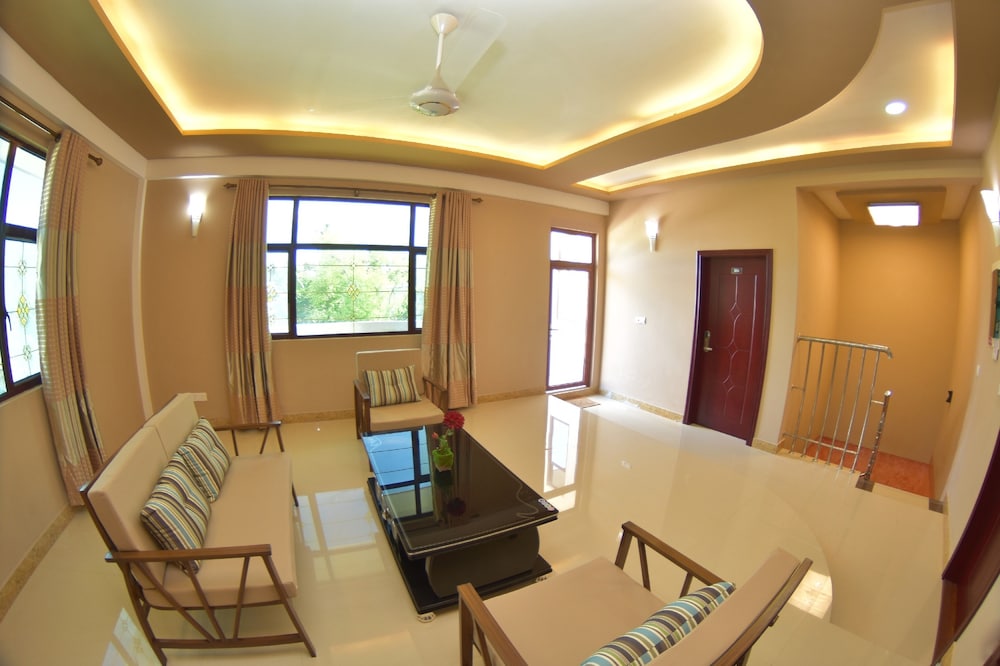Calyx Grand Fuvahmulah photo 5