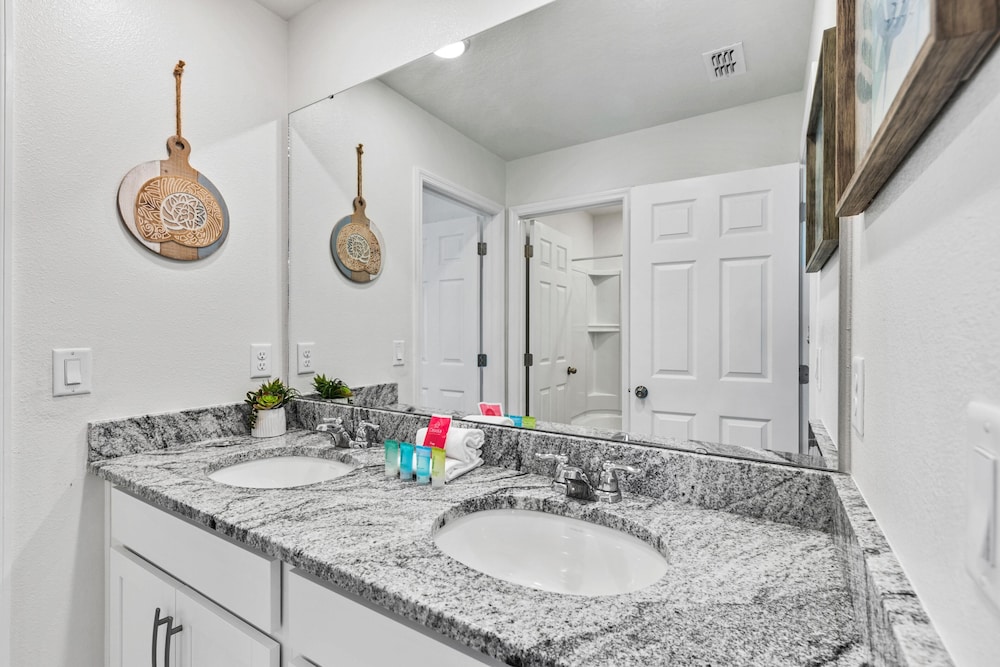 2052 Fleming Mist Pl