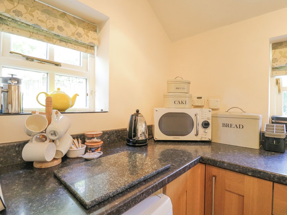 Shoemakers Cottage, Friston
