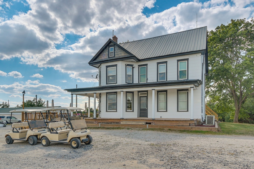 Golf Course Guest Suite in Gettysburg