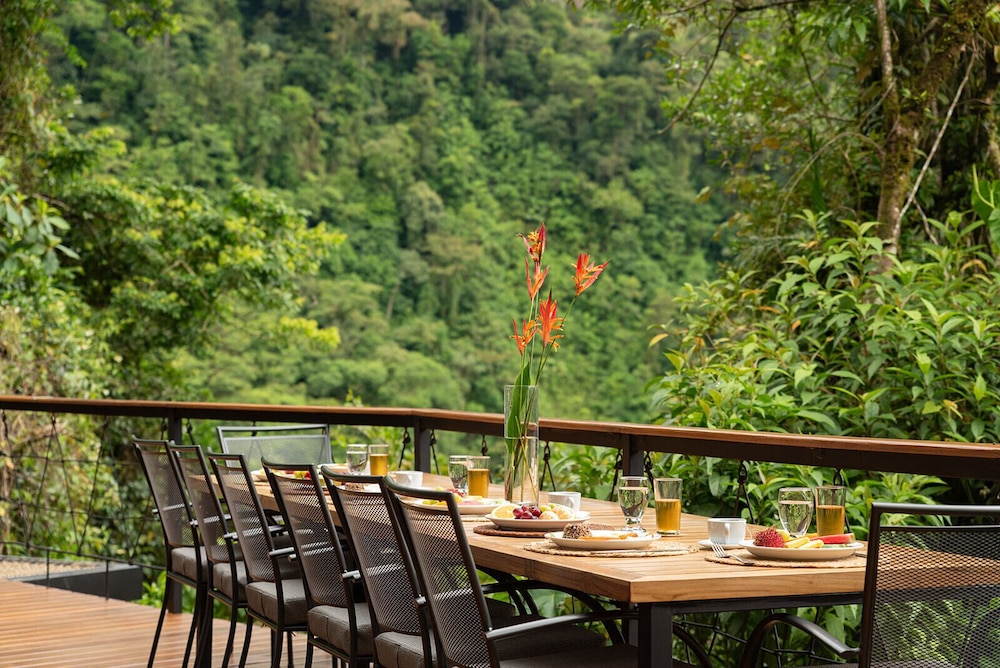 El Tigre Hideaway