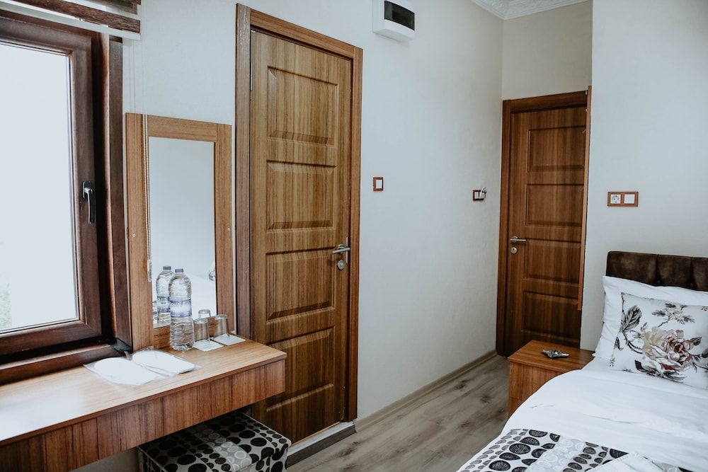 Biter Otel - Image 56